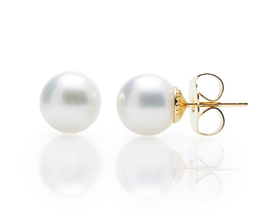 White Small Pearl Stud